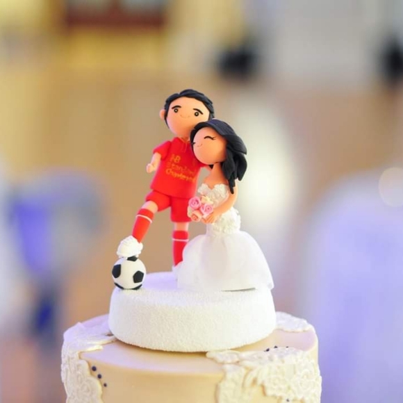 Wedding Cake topper - Picture 1 of 2